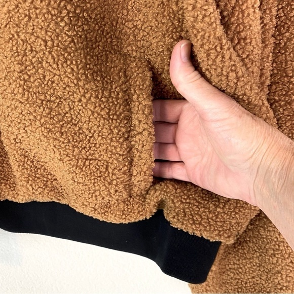 Fabletics Sepia/Black Spence Reversible Jacket Size 4X - Picture 6 of 7